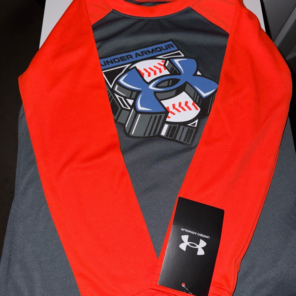 UNDER ARMOUR BOYS BASEBALL L/S Tee